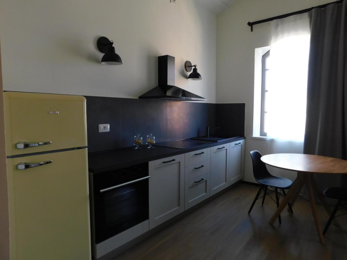 Piumaviola Beds & Apartments 파르마 외부 사진