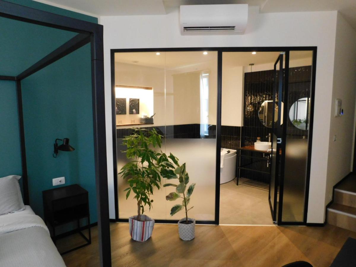 Piumaviola Beds & Apartments 파르마 외부 사진